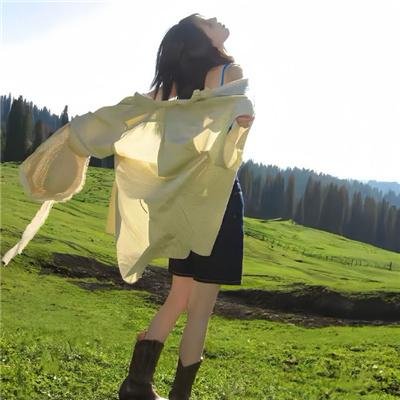 堡内怪胎 海报