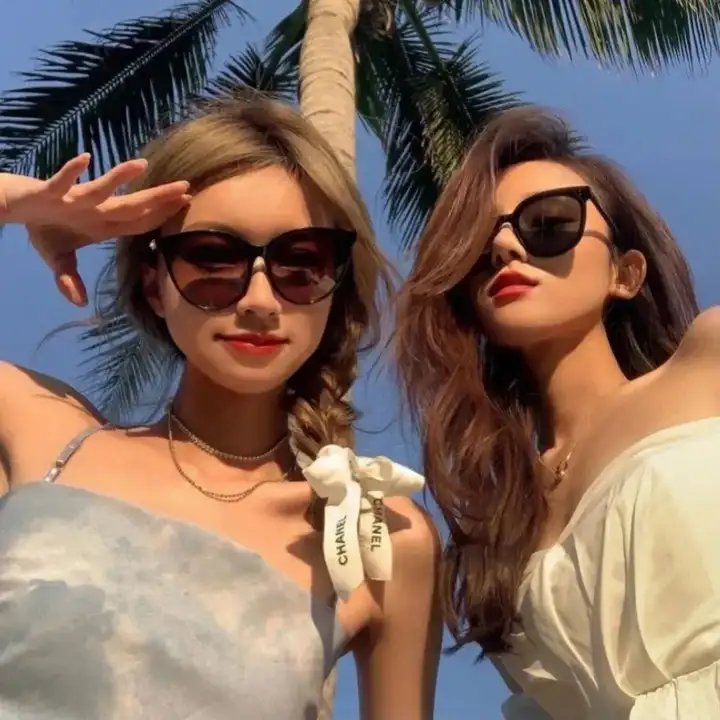 沼泽狂鲨 海报